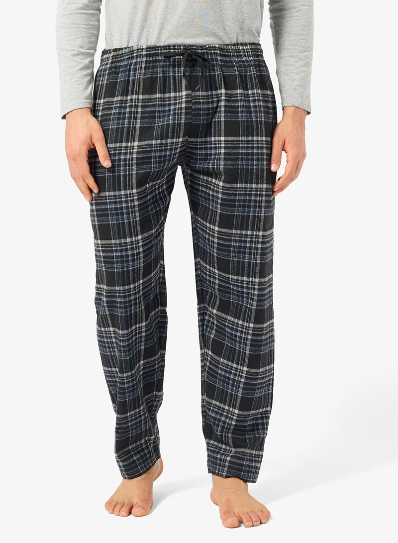Robert Wood  Regular fit tee and Pant set for Men | Best Price UAE